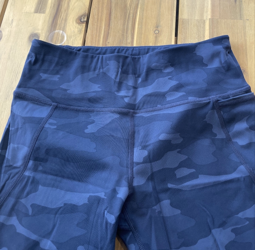 Sweaty Betty Womens Power 7/8 Length Blue Camo Pocket Leggings Size Small - Picture 3 of 6